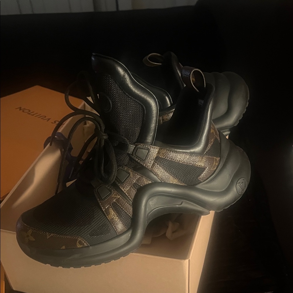 Louis Vuitton Black and Brown Athletic Shoes